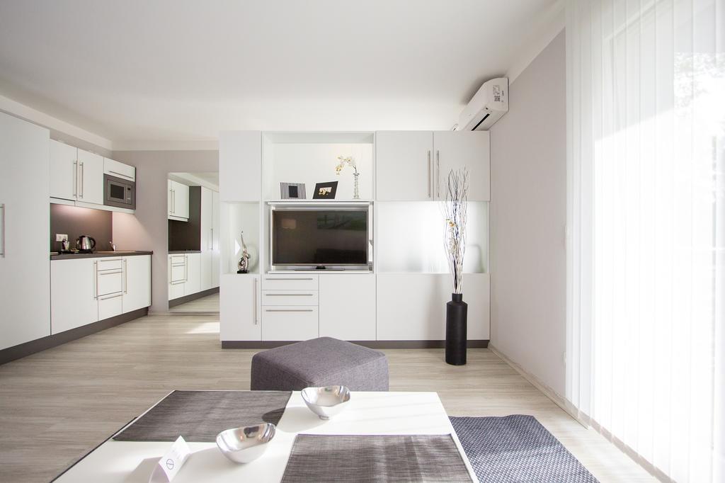 Aparthotel "Am Fliess" Hoyerswerda Quarto foto